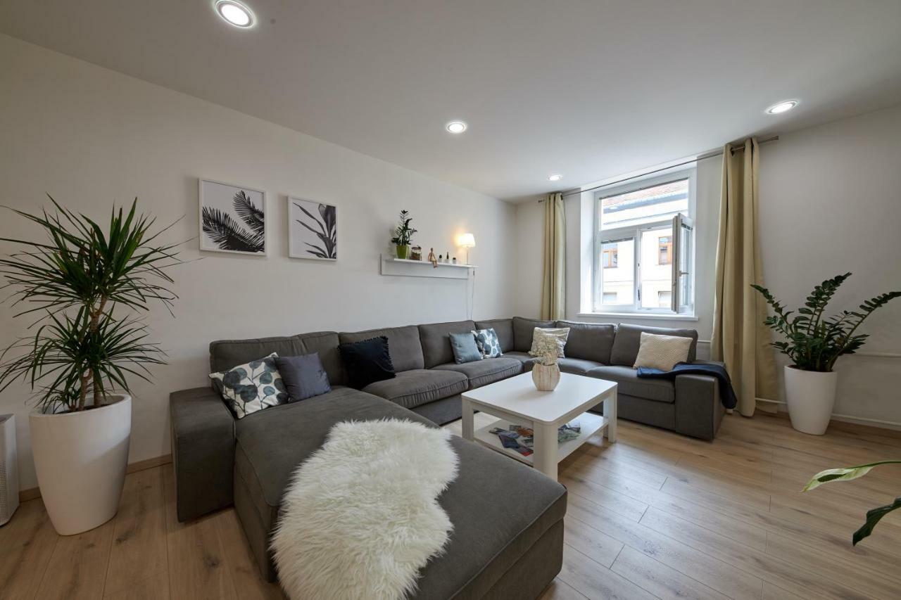 Le Monde Apartment Bratislava - Amazing 5Bdr In Downtown Exterior foto