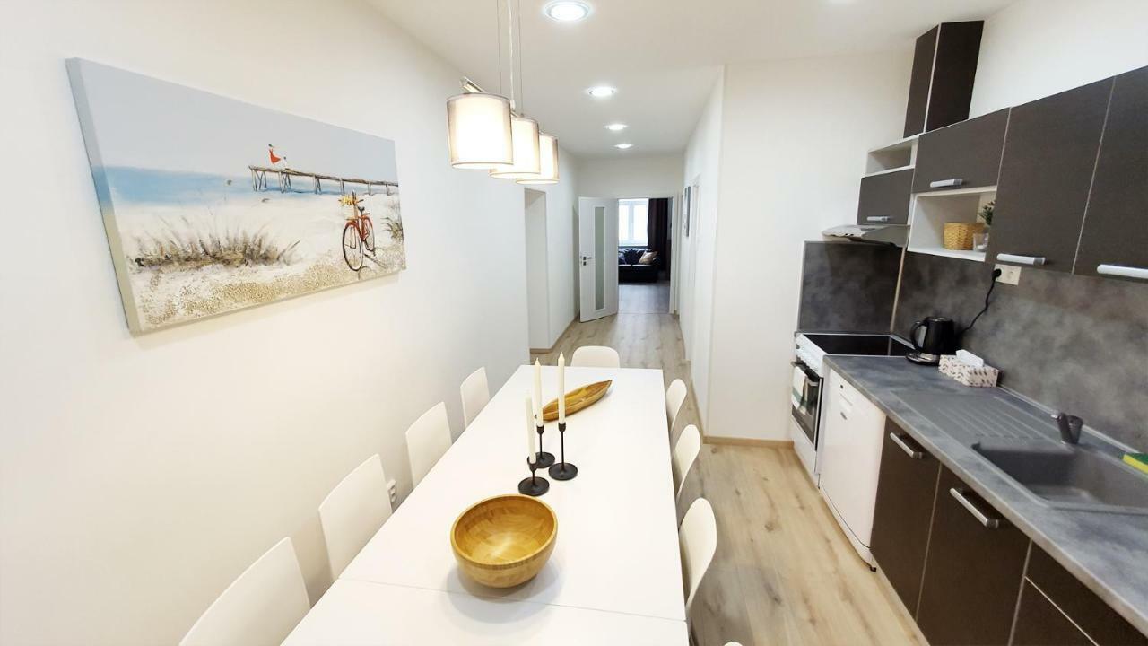 Le Monde Apartment Bratislava - Amazing 5Bdr In Downtown Exterior foto