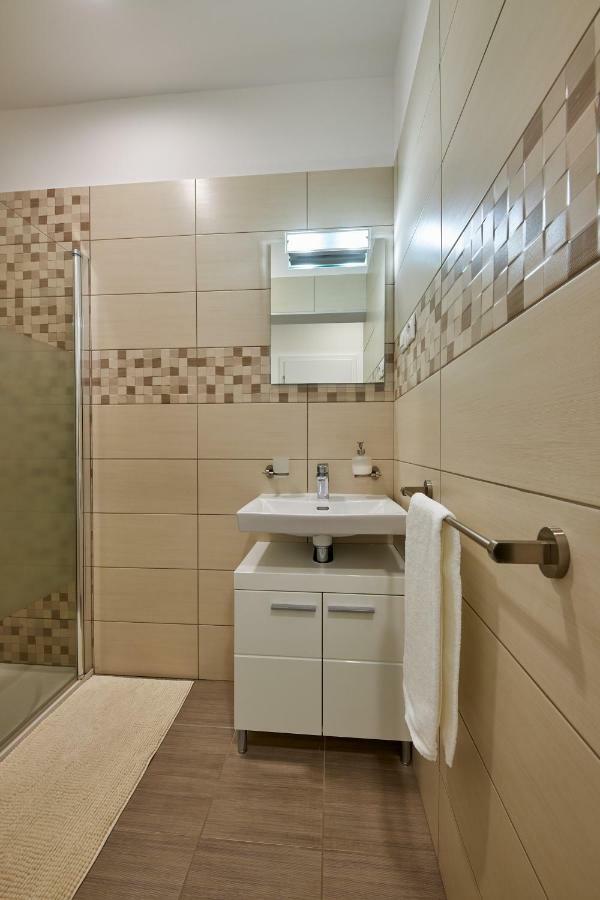 Le Monde Apartment Bratislava - Amazing 5Bdr In Downtown Exterior foto