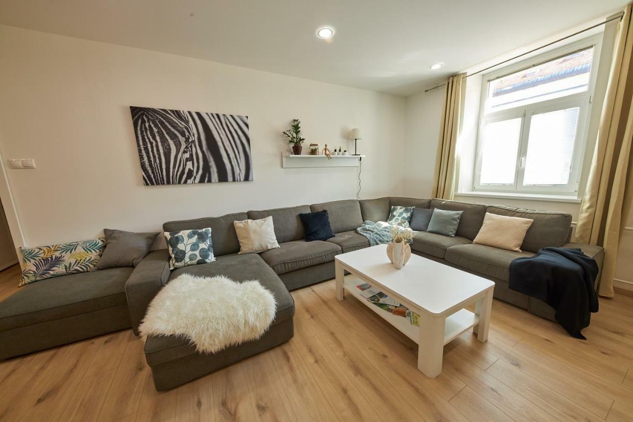 Le Monde Apartment Bratislava - Amazing 5Bdr In Downtown Exterior foto