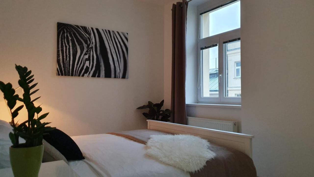 Le Monde Apartment Bratislava - Amazing 5Bdr In Downtown Exterior foto